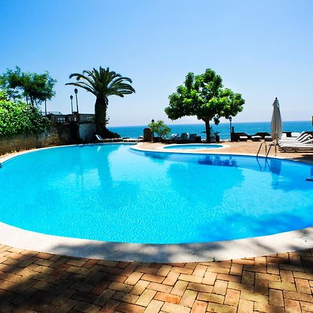 Grande Albergo Miramare Formia Exterior foto