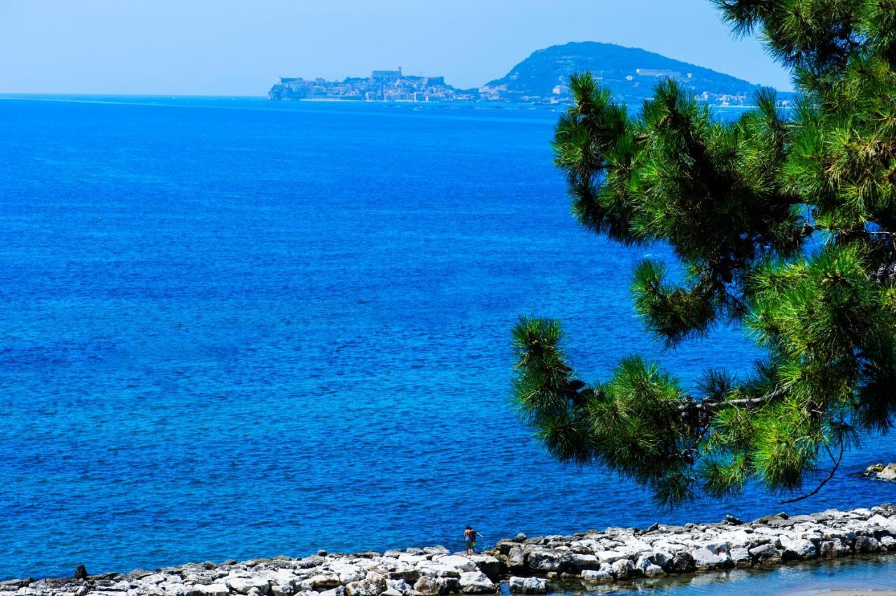 Grande Albergo Miramare Formia Exterior foto