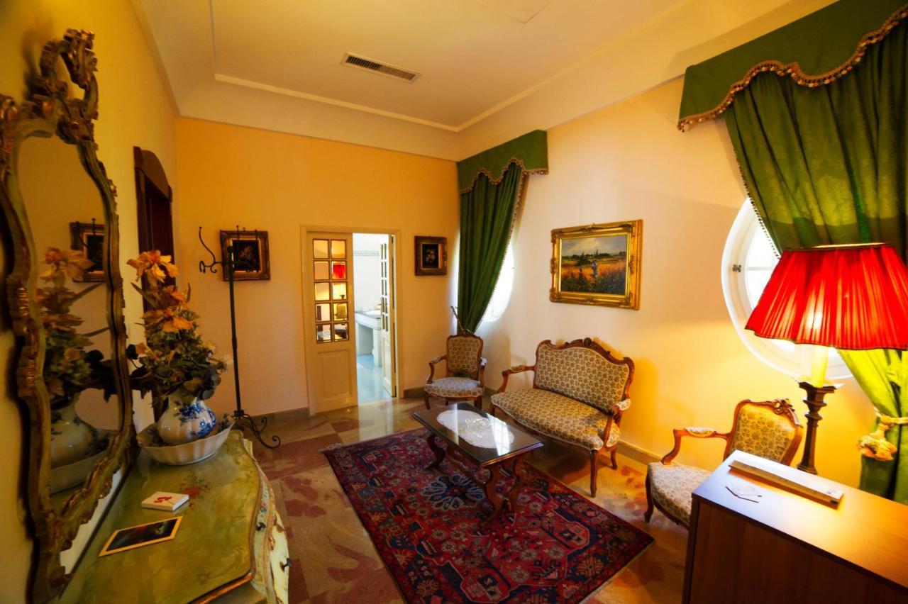 Grande Albergo Miramare Formia Exterior foto