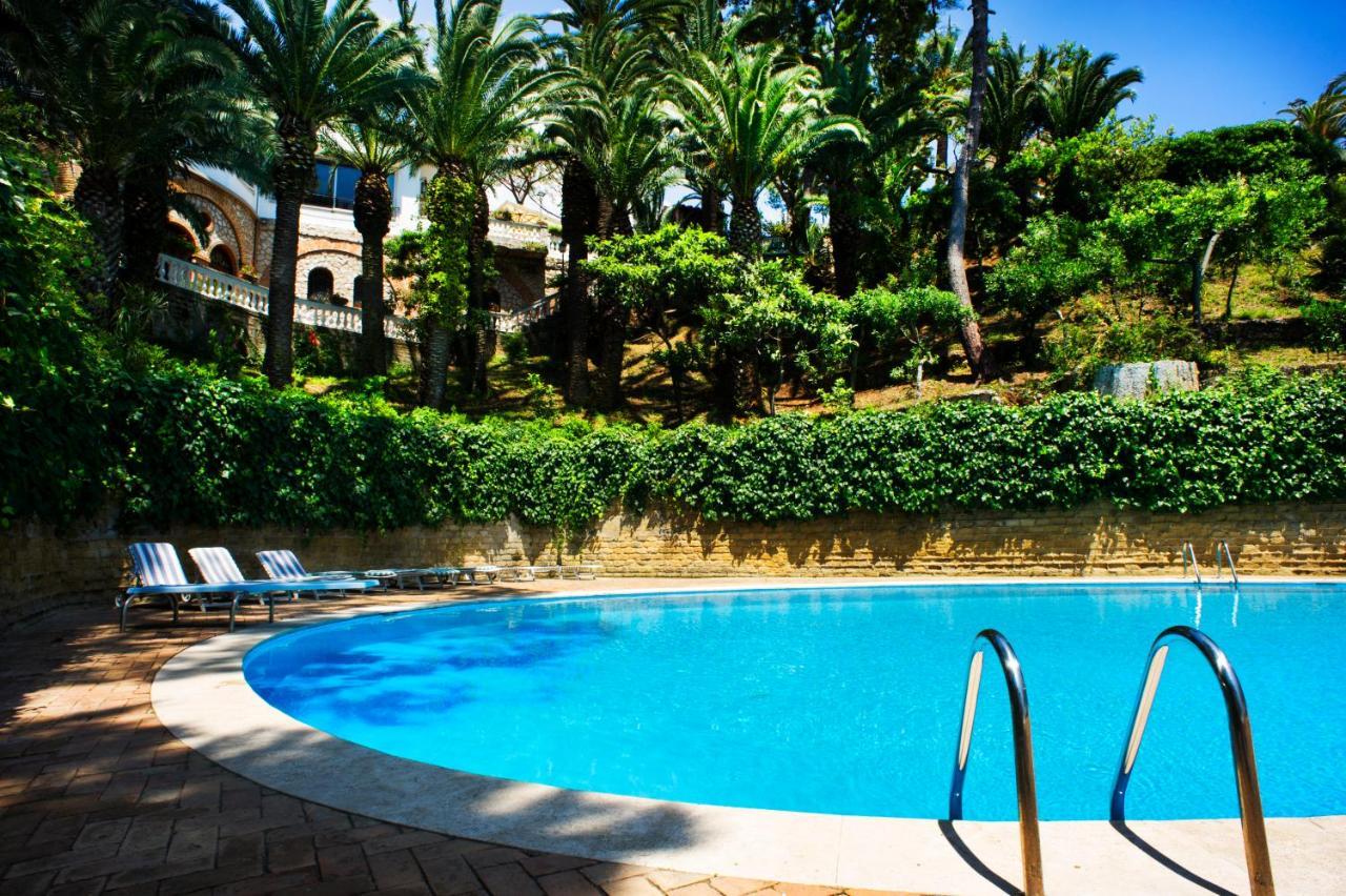 Grande Albergo Miramare Formia Exterior foto