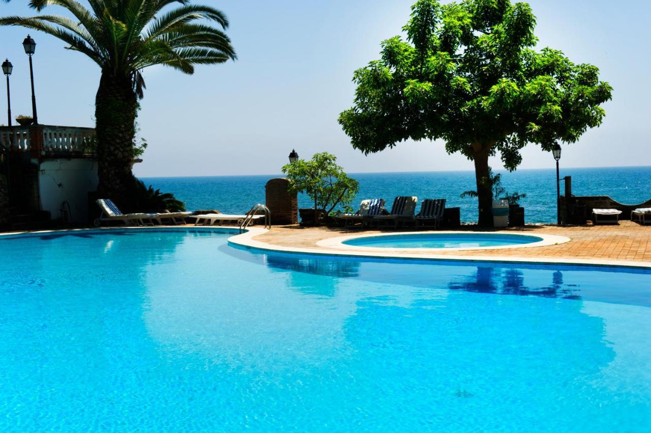 Grande Albergo Miramare Formia Exterior foto