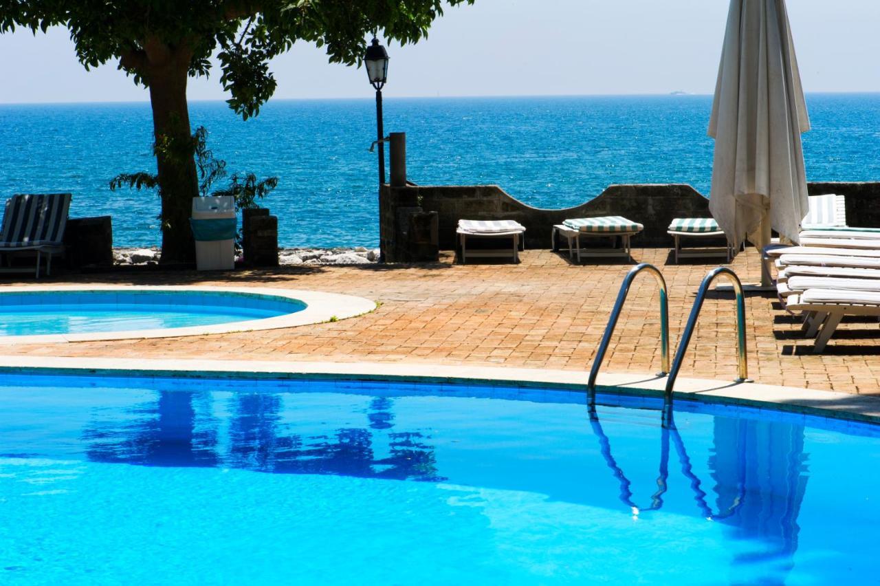 Grande Albergo Miramare Formia Exterior foto