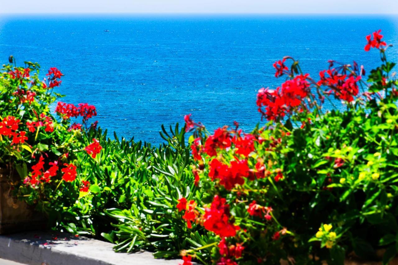 Grande Albergo Miramare Formia Exterior foto